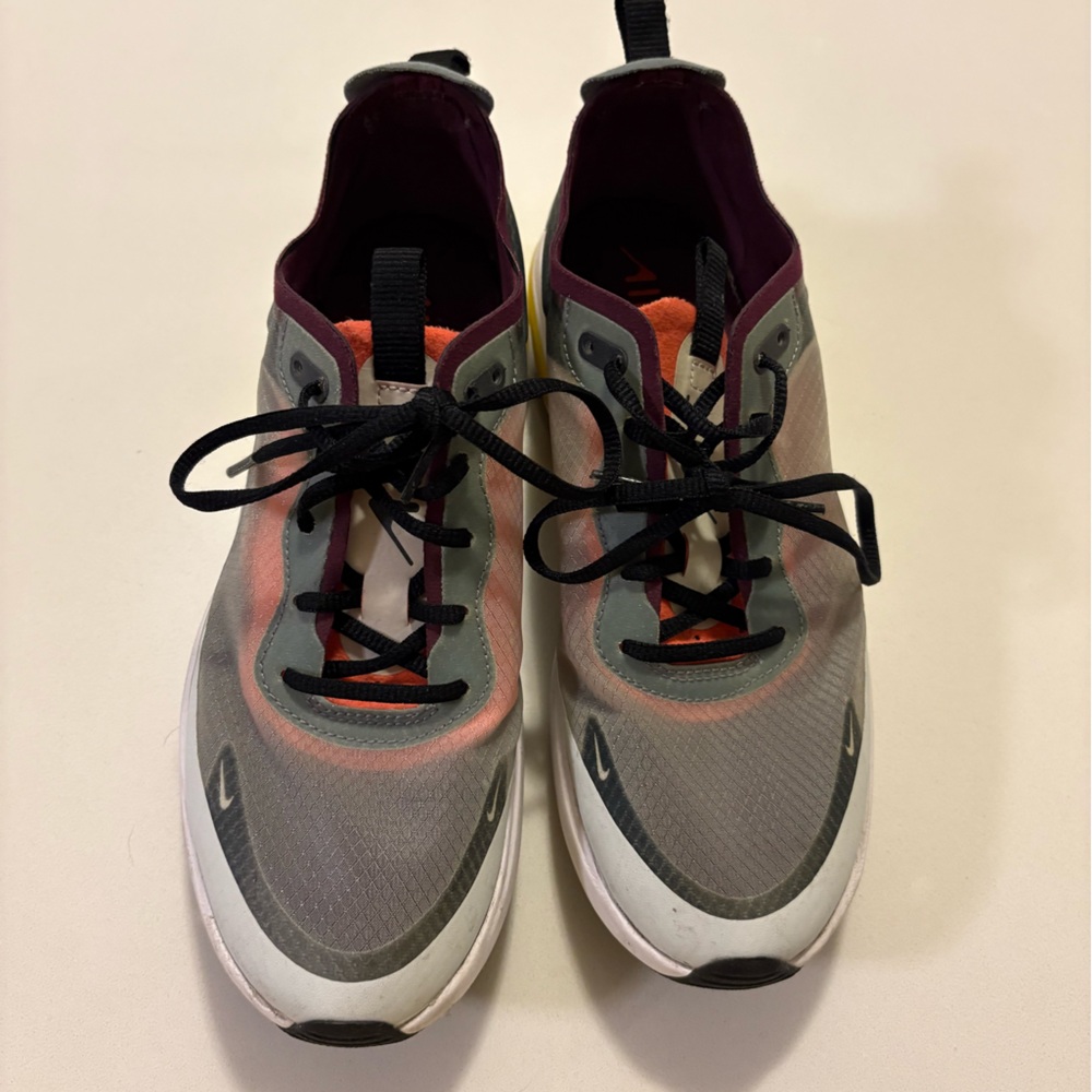 Nike Air Max Dia SE
